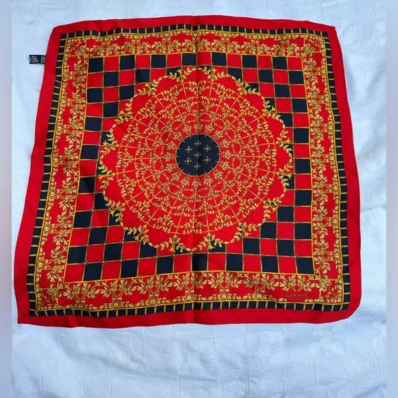 Genuine vintage LANVIN geometrical red gold silk scarf square - Picture 4 of 15